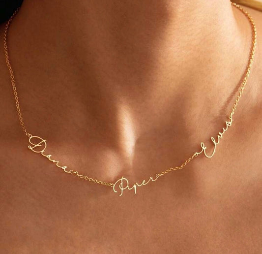 BELLA - Gepersonaliseerde Naam Ketting (Goud & Zilver)